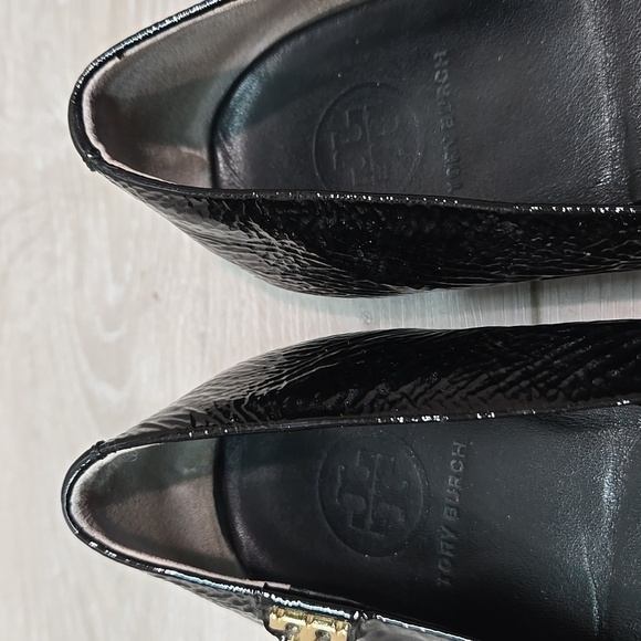 Tory Burch Black Women Logo Gold Loafer Slip On Flats Shoes Sz 8M - Picture 4 of 15